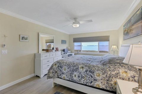 Condo in Bradenton, Florida, 2 bedrooms  № 1732951 - photo 17