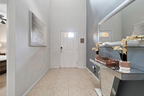 Villa ou maison à vendre à Kissimmee, Floride: 8 chambres, 375.42 m2 № 2133226 - photo 4