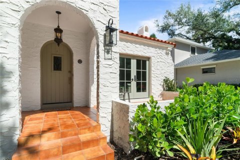 Casa en venta en Tampa, Florida, 3 dormitorios, 162.39 m2 № 2429063 - foto 18