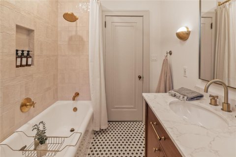 Casa en venta en Tampa, Florida, 3 dormitorios, 162.39 m2 № 2429063 - foto 30