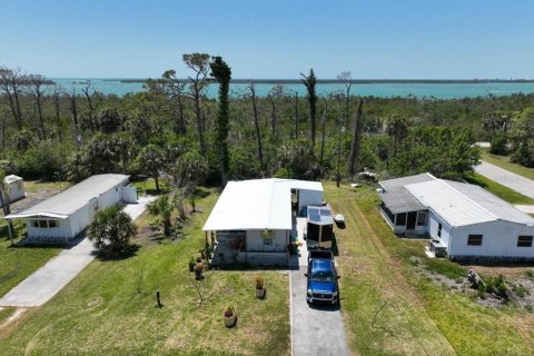Apartment in Englewood, Florida 1 bedroom, 67.63 sq.m. № 1901699 - photo 9