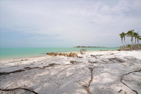House in Sarasota, Florida 5 bedrooms, 648.92 sq.m. № 1602221 - photo 5