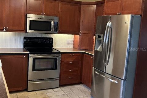 House in Bradenton, Florida 2 bedrooms, 91.42 sq.m. № 1901272 - photo 3