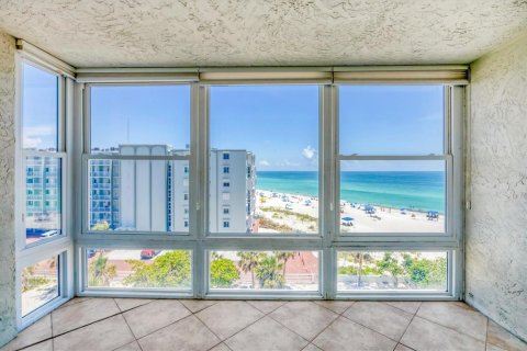 Condominio en venta en Holmes Beach, Florida, 2 dormitorios, 98.2 m2 № 1755474 - foto 6
