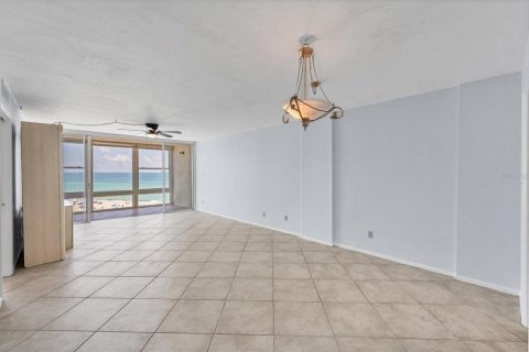 Condominio en venta en Holmes Beach, Florida, 2 dormitorios, 98.2 m2 № 1755474 - foto 17