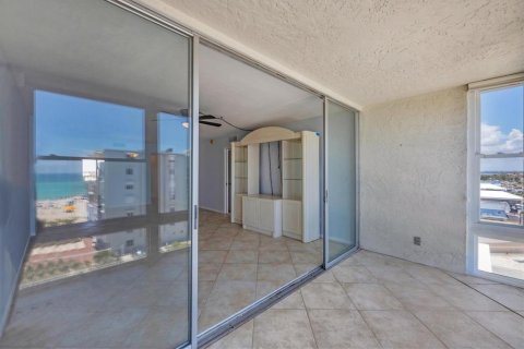 Condominio en venta en Holmes Beach, Florida, 2 dormitorios, 98.2 m2 № 1755474 - foto 9