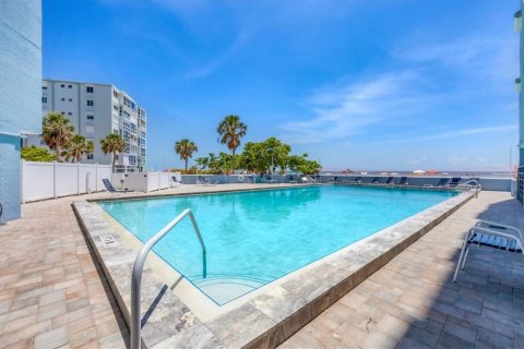 Condominio en venta en Holmes Beach, Florida, 2 dormitorios, 98.2 m2 № 1755474 - foto 26
