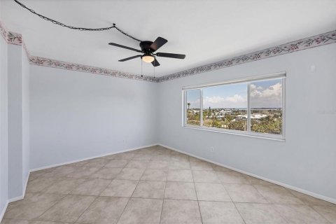 Condominio en venta en Holmes Beach, Florida, 2 dormitorios, 98.2 m2 № 1755474 - foto 23