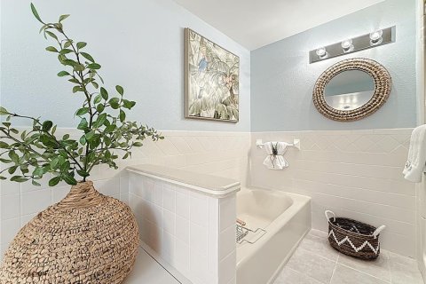 Condo in Clearwater, Florida, 2 bedrooms  № 1880998 - photo 28