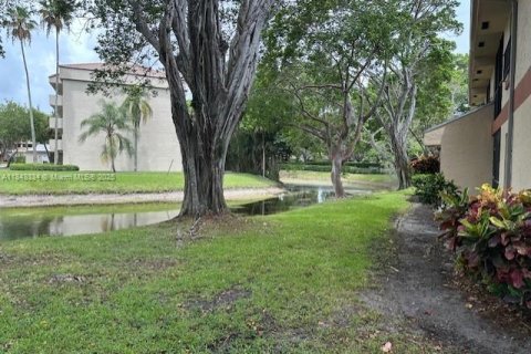 Condo in Coconut Creek, Florida, 3 bedrooms  № 1848985 - photo 24
