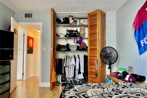 Снять в аренду кондоминиум в Авентура, Флорида 2 спальни, 117.8м2, № 1928276 - фото 11