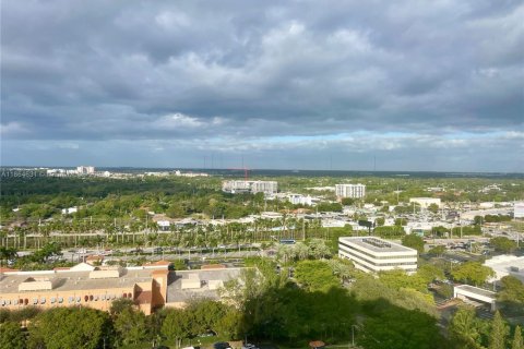 Снять в аренду кондоминиум в Авентура, Флорида 2 спальни, 117.8м2, № 1928276 - фото 1