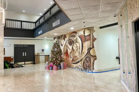 Снять в аренду кондоминиум в Авентура, Флорида 2 спальни, 117.8м2, № 1928276 - фото 16