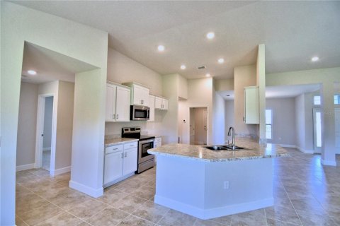 Casa en venta en Auburndale, Florida, 4 dormitorios, 216.46 m2 № 2215231 - foto 13