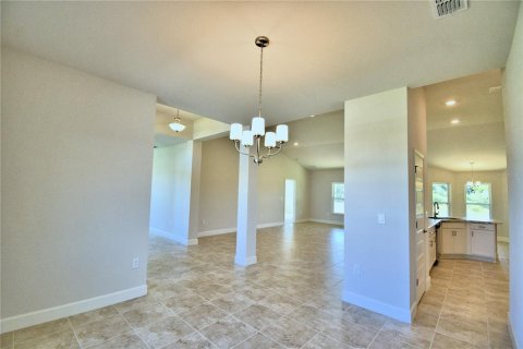 Casa en venta en Auburndale, Florida, 4 dormitorios, 216.46 m2 № 2215231 - foto 7