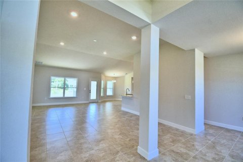 Casa en venta en Auburndale, Florida, 4 dormitorios, 216.46 m2 № 2215231 - foto 8