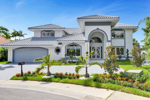 House in Boca Raton, Florida 6 bedrooms, 390.28 sq.m. № 1732082 - photo 2