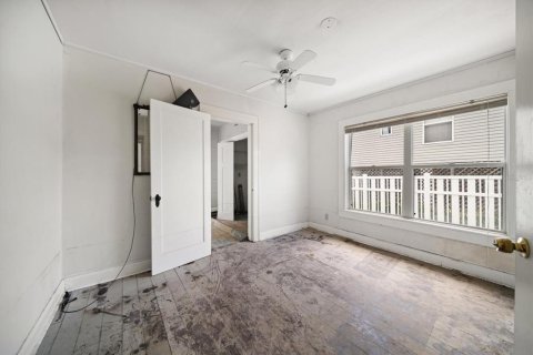 House in Treasure Island, Florida 3 bedrooms, 144.56 sq.m. № 1852882 - photo 22