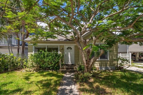 House in Treasure Island, Florida 3 bedrooms, 144.56 sq.m. № 1852882 - photo 15