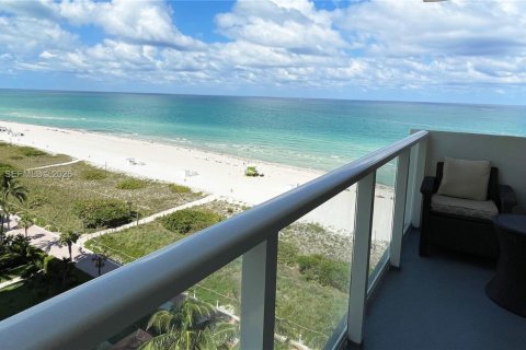 Copropriété à louer à Miami Beach, Floride: 2 chambres, 99.41 m2 № 2008555 - photo 3