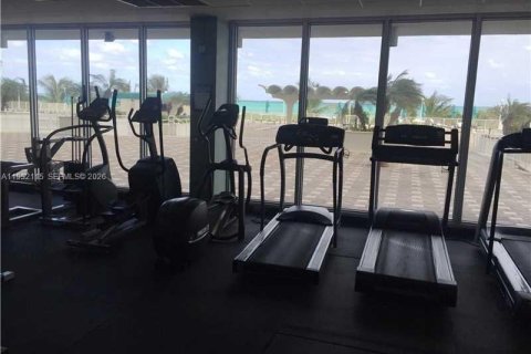 Copropriété à louer à Miami Beach, Floride: 2 chambres, 99.41 m2 № 2008555 - photo 30