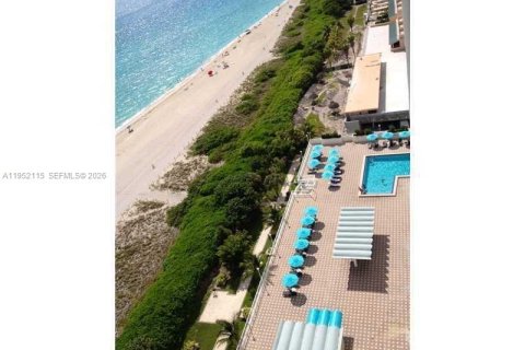 Copropriété à louer à Miami Beach, Floride: 2 chambres, 99.41 m2 № 2008555 - photo 27