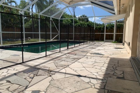 Casa en alquiler en Pompano Beach, Florida, 3 dormitorios, 118.08 m2 № 2013525 - foto 4