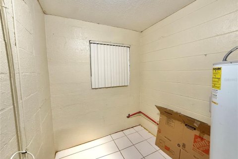 Propiedad comercial en alquiler en Kissimmee, Florida № 1616388 - foto 21
