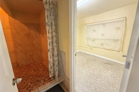 Propiedad comercial en alquiler en Kissimmee, Florida № 1616388 - foto 14