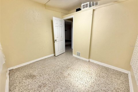 Propiedad comercial en alquiler en Kissimmee, Florida № 1616388 - foto 16