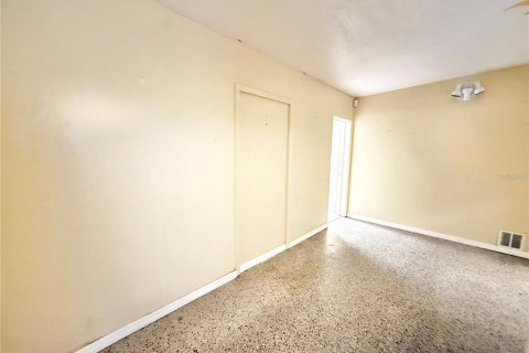 Propiedad comercial en alquiler en Kissimmee, Florida № 1616388 - foto 4