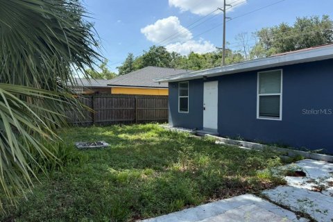 House in Tampa, Florida 3 bedrooms, 115.94 sq.m. № 2140411 - photo 3