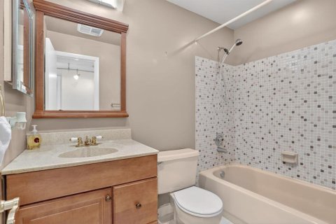 Copropriété à vendre à Tamarac, Floride: 2 chambres, 76.83 m2 № 2087525 - photo 15