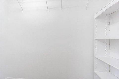 Купить виллу или дом в Сан-Антонио, Флорида 7 комнат, 138.33м2, № 2221850 - фото 19