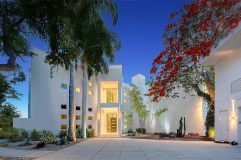 Casa en Sarasota, Florida 5 dormitorios, 661.09 m2 № 2430420