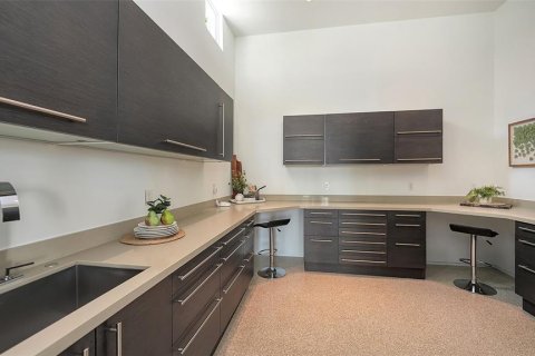 Купить виллу или дом в Сарасота, Флорида 8 комнат, 661.09м2, № 2430420 - фото 22