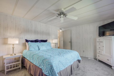 Снять в аренду квартиру в Хоб-Саунд, Флорида 2 спальни, 97.36м2, № 1951721 - фото 21