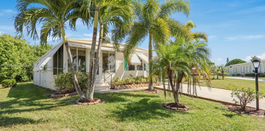 Квартира в Хоб-Саунд, Флорида 2 спальни, 97.36м2 № 1951721