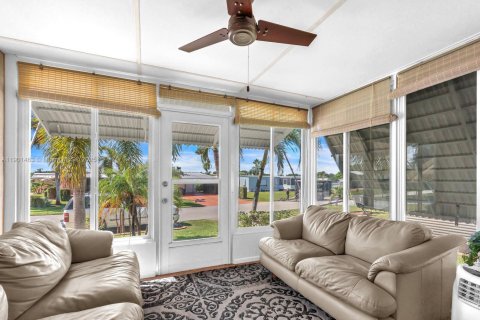 Снять в аренду квартиру в Хоб-Саунд, Флорида 2 спальни, 97.36м2, № 1951721 - фото 5