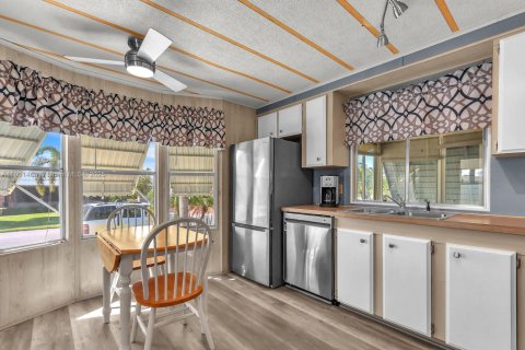 Снять в аренду квартиру в Хоб-Саунд, Флорида 2 спальни, 97.36м2, № 1951721 - фото 18