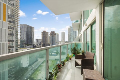 Condominio en venta en Miami, Florida, 2 dormitorios, 133.87 m2 № 1972418 - foto 3