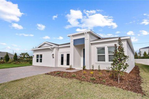 House in Apopka, Florida 4 bedrooms, 239.22 sq.m. № 2308250 - photo 23