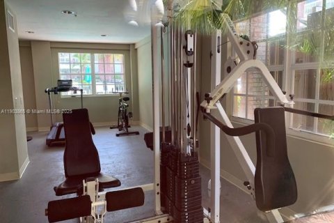 Снять в аренду кондоминиум в Форт-Лодердейл, Флорида 1 спальня, 63.64м2, № 1954793 - фото 29