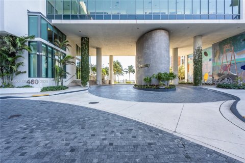 Купить кондоминиум в Майами, Флорида 2 спальни, 121.79м2, № 1982738 - фото 18