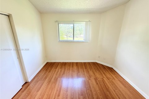 Condominio en venta en Oakland Park, Florida, 2 dormitorios, 101.82 m2 № 2090625 - foto 5
