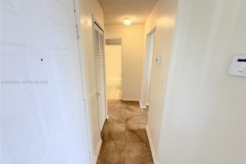 Condominio en venta en Oakland Park, Florida, 2 dormitorios, 101.82 m2 № 2090625 - foto 8