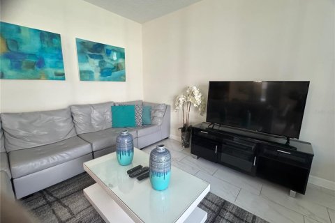 Villa ou maison à vendre à Davenport, Floride: 6 chambres, 305.74 m2 № 1543411 - photo 5