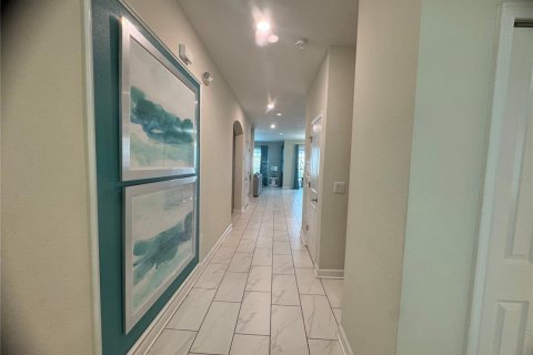 Villa ou maison à vendre à Davenport, Floride: 6 chambres, 305.74 m2 № 1543411 - photo 2