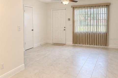 Appartement à louer à Clermont, Floride: 3 chambres, 90.21 m2 № 2349797 - photo 9