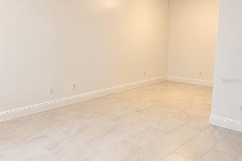 Appartement à louer à Clermont, Floride: 3 chambres, 90.21 m2 № 2349797 - photo 10